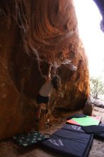 Bouldering in Hueco Tanks on 04/06/2016 with Blue Lizard Climbing and Yoga

Filename: SRM_20160406_1624590.jpg
Aperture: f/2.8
Shutter Speed: 1/200
Body: Canon EOS 20D
Lens: Canon EF 16-35mm f/2.8 L