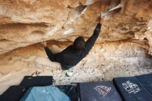 Bouldering in Hueco Tanks on 12/08/2018 with Blue Lizard Climbing and Yoga

Filename: SRM_20181208_1637550.jpg
Aperture: f/4.0
Shutter Speed: 1/250
Body: Canon EOS-1D Mark II
Lens: Canon EF 16-35mm f/2.8 L