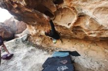 Bouldering in Hueco Tanks on 12/08/2018 with Blue Lizard Climbing and Yoga

Filename: SRM_20181208_1638040.jpg
Aperture: f/5.0
Shutter Speed: 1/250
Body: Canon EOS-1D Mark II
Lens: Canon EF 16-35mm f/2.8 L