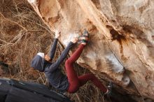 Bouldering in Hueco Tanks on 01/12/2019 with Blue Lizard Climbing and Yoga

Filename: SRM_20190112_1311000.jpg
Aperture: f/6.3
Shutter Speed: 1/100
Body: Canon EOS-1D Mark II
Lens: Canon EF 50mm f/1.8 II