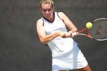 Fifth singles UT freshman Caroline Larsson defeated CSUS sophomore Aileen Tsan 6-2, 6-4.  The University of Texas defeated Sacramento State on Saturday, March 22, 2008.

Filename: SRM_20080322_1256441.jpg
Aperture: f/2.8
Shutter Speed: 1/2500
Body: Canon EOS-1D Mark II
Lens: Canon EF 300mm f/2.8 L IS