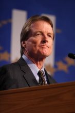 UT President William Powers Jr. speaks at the opening plenary session of the CGIU meeting. Day one of the 2nd Annual Clinton Global Initiative University (CGIU) meeting was held at The University of Texas at Austin, Friday, February 13, 2009.
Filename: SRM_20090213_16302221.jpg
Aperture: f/2.8
Shutter Speed: 1/320
Body: Canon EOS 20D
Lens: Canon EF 300mm f/2.8 L IS