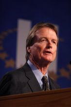 UT President William Powers Jr. speaks at the opening plenary session of the CGIU meeting. Day one of the 2nd Annual Clinton Global Initiative University (CGIU) meeting was held at The University of Texas at Austin, Friday, February 13, 2009.
Filename: SRM_20090213_16302924.jpg
Aperture: f/2.8
Shutter Speed: 1/320
Body: Canon EOS 20D
Lens: Canon EF 300mm f/2.8 L IS