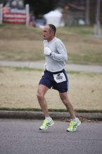 The Rocket City Marathon on Saturday, December 12, 2009 in Huntsville.

Filename: SRM_20091212_11215014.JPG
Aperture: f/2.8
Shutter Speed: 1/800
Body: Canon EOS-1D Mark II
Lens: Canon EF 80-200mm f/2.8 L