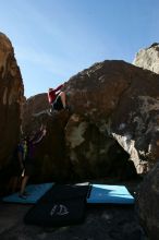 Bouldering during the Hueco Tanks Awesome Fest 14.2.

Filename: srm_20140223_11290800.jpg
Aperture: f/5.6
Shutter Speed: 1/640
Body: Canon EOS-1D Mark II
Lens: Canon EF 16-35mm f/2.8 L