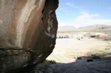 Bouldering during the Hueco Tanks Awesome Fest 14.2.

Filename: srm_20140222_16501622.jpg
Aperture: f/8.0
Shutter Speed: 1/400
Body: Canon EOS-1D Mark II
Lens: Canon EF 16-35mm f/2.8 L