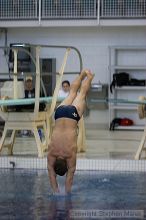 Diver Pete Doblar competes against the University of Tennessee.

Filename: crw_2143_std.jpg
Aperture: f/3.2
Shutter Speed: 1/320
Body: Canon EOS DIGITAL REBEL
Lens: Canon EF 80-200mm f/2.8 L