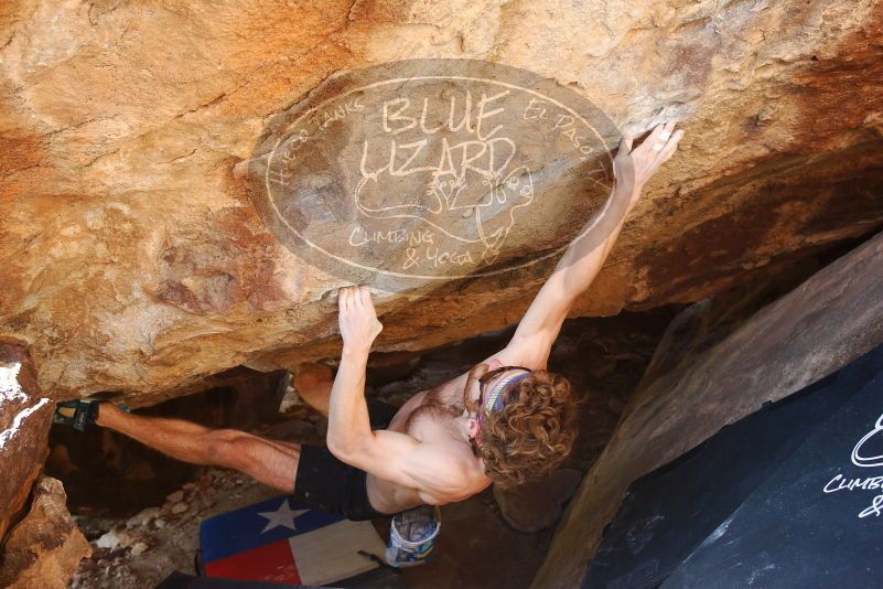 Bouldering in Hueco Tanks on 10/26/2019 with Blue Lizard Climbing and Yoga

Filename: SRM_20191026_1505010.jpg
Aperture: f/5.0
Shutter Speed: 1/200
Body: Canon EOS-1D Mark II
Lens: Canon EF 16-35mm f/2.8 L