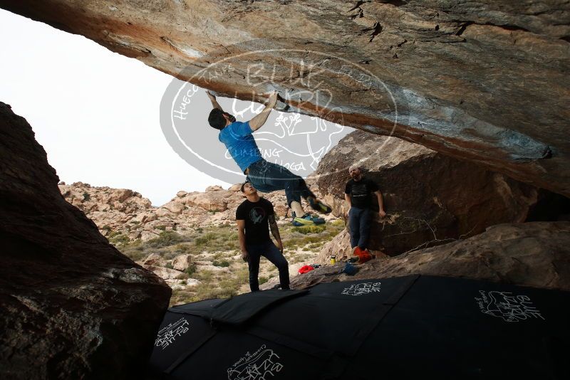 Bouldering in Hueco Tanks on 11/17/2019 with Blue Lizard Climbing and Yoga

Filename: SRM_20191117_1301210.jpg
Aperture: f/7.1
Shutter Speed: 1/250
Body: Canon EOS-1D Mark II
Lens: Canon EF 16-35mm f/2.8 L