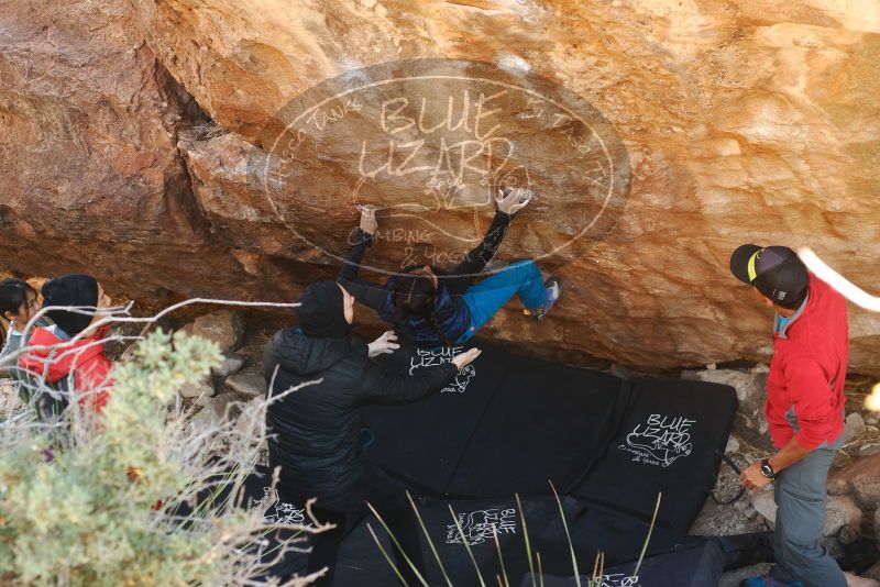 Bouldering in Hueco Tanks on 11/23/2019 with Blue Lizard Climbing and Yoga

Filename: SRM_20191123_1227020.jpg
Aperture: f/3.2
Shutter Speed: 1/250
Body: Canon EOS-1D Mark II
Lens: Canon EF 50mm f/1.8 II