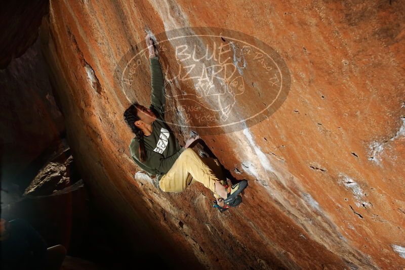 Bouldering in Hueco Tanks on 11/26/2019 with Blue Lizard Climbing and Yoga

Filename: SRM_20191126_1419140.jpg
Aperture: f/7.1
Shutter Speed: 1/250
Body: Canon EOS-1D Mark II
Lens: Canon EF 16-35mm f/2.8 L