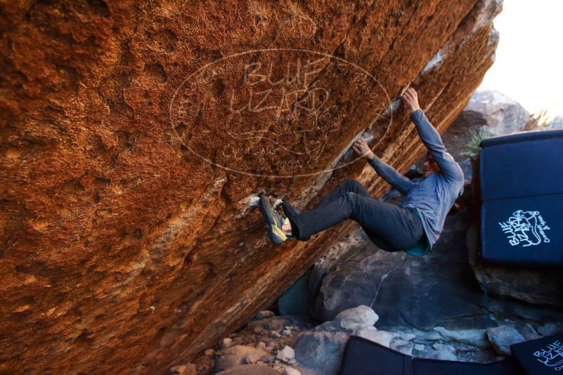 Bouldering in Hueco Tanks on 11/30/2019 with Blue Lizard Climbing and Yoga

Filename: SRM_20191130_1741330.jpg
Aperture: f/3.5
Shutter Speed: 1/250
Body: Canon EOS-1D Mark II
Lens: Canon EF 16-35mm f/2.8 L