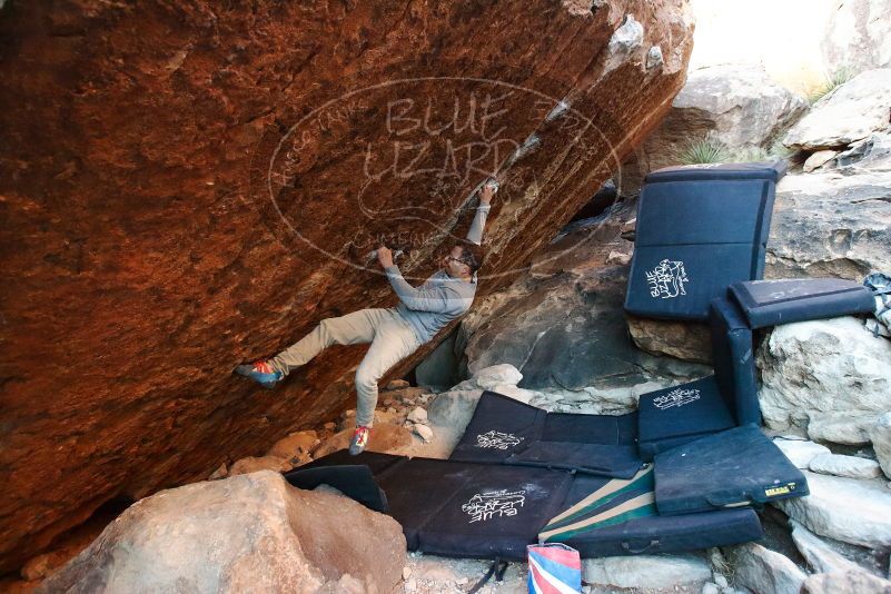 Bouldering in Hueco Tanks on 11/30/2019 with Blue Lizard Climbing and Yoga

Filename: SRM_20191130_1751340.jpg
Aperture: f/4.5
Shutter Speed: 1/250
Body: Canon EOS-1D Mark II
Lens: Canon EF 16-35mm f/2.8 L