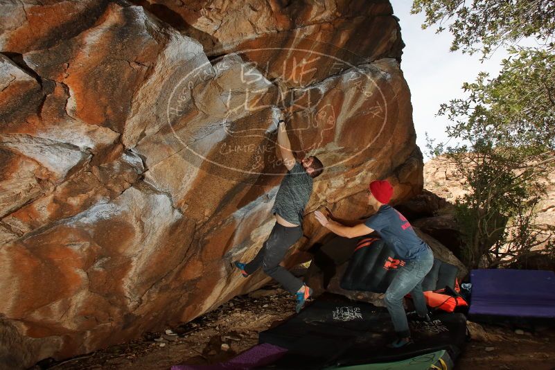 Bouldering in Hueco Tanks on 12/06/2019 with Blue Lizard Climbing and Yoga

Filename: SRM_20191206_1242270.jpg
Aperture: f/8.0
Shutter Speed: 1/250
Body: Canon EOS-1D Mark II
Lens: Canon EF 16-35mm f/2.8 L