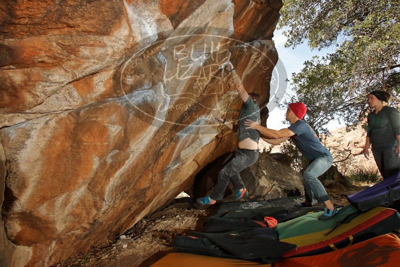 Bouldering in Hueco Tanks on 12/06/2019 with Blue Lizard Climbing and Yoga

Filename: SRM_20191206_1315350.jpg
Aperture: f/7.1
Shutter Speed: 1/250
Body: Canon EOS-1D Mark II
Lens: Canon EF 16-35mm f/2.8 L