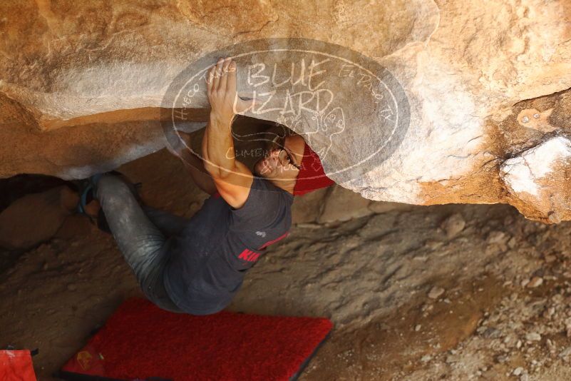 Bouldering in Hueco Tanks on 12/06/2019 with Blue Lizard Climbing and Yoga

Filename: SRM_20191206_1324240.jpg
Aperture: f/3.2
Shutter Speed: 1/250
Body: Canon EOS-1D Mark II
Lens: Canon EF 50mm f/1.8 II