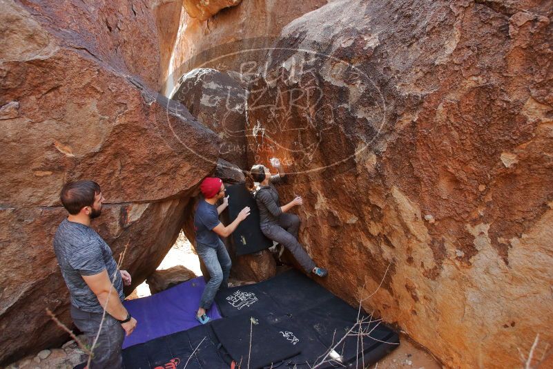 Bouldering in Hueco Tanks on 12/06/2019 with Blue Lizard Climbing and Yoga

Filename: SRM_20191206_1403550.jpg
Aperture: f/4.5
Shutter Speed: 1/250
Body: Canon EOS-1D Mark II
Lens: Canon EF 16-35mm f/2.8 L