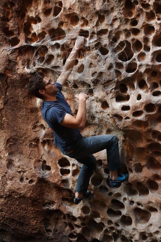 Bouldering in Hueco Tanks on 12/06/2019 with Blue Lizard Climbing and Yoga

Filename: SRM_20191206_1524100.jpg
Aperture: f/3.2
Shutter Speed: 1/250
Body: Canon EOS-1D Mark II
Lens: Canon EF 50mm f/1.8 II