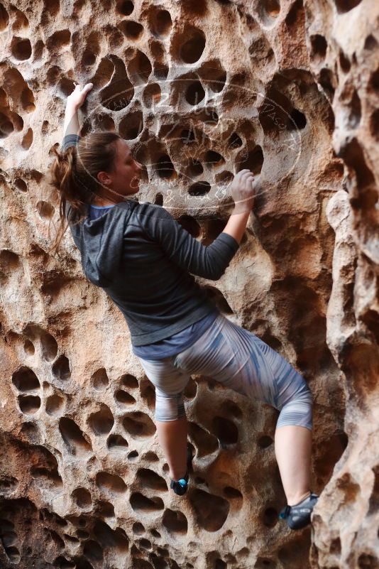 Bouldering in Hueco Tanks on 12/06/2019 with Blue Lizard Climbing and Yoga

Filename: SRM_20191206_1533310.jpg
Aperture: f/2.8
Shutter Speed: 1/160
Body: Canon EOS-1D Mark II
Lens: Canon EF 50mm f/1.8 II