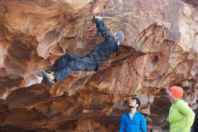 Bouldering in Hueco Tanks on 12/11/2019 with Blue Lizard Climbing and Yoga

Filename: SRM_20191211_1401170.jpg
Aperture: f/3.5
Shutter Speed: 1/250
Body: Canon EOS-1D Mark II
Lens: Canon EF 50mm f/1.8 II