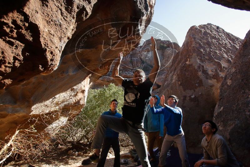 Bouldering in Hueco Tanks on 12/15/2019 with Blue Lizard Climbing and Yoga

Filename: SRM_20191215_1436091.jpg
Aperture: f/4.0
Shutter Speed: 1/400
Body: Canon EOS-1D Mark II
Lens: Canon EF 16-35mm f/2.8 L