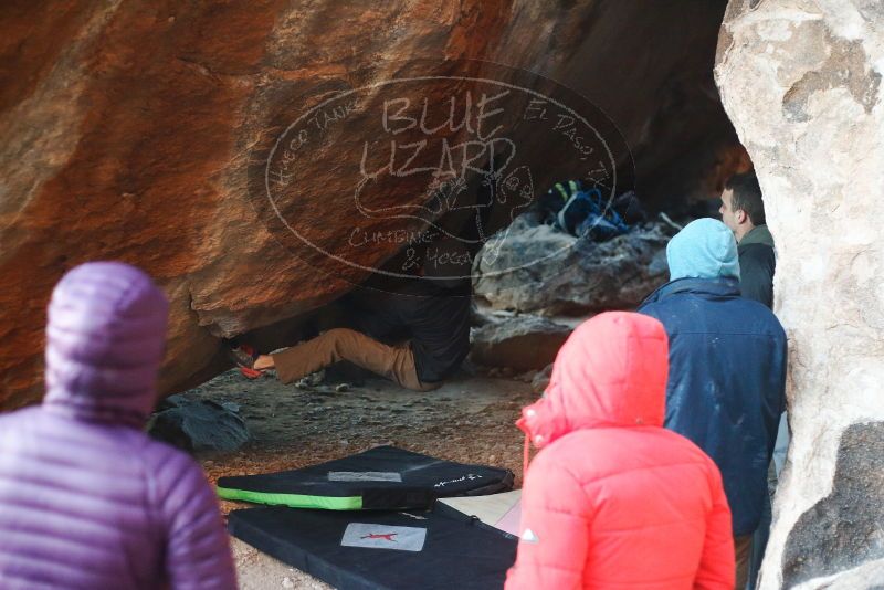 Bouldering in Hueco Tanks on 12/16/2019 with Blue Lizard Climbing and Yoga

Filename: SRM_20191216_1747010.jpg
Aperture: f/2.5
Shutter Speed: 1/250
Body: Canon EOS-1D Mark II
Lens: Canon EF 50mm f/1.8 II