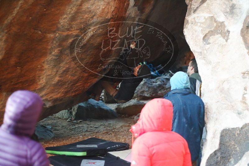 Bouldering in Hueco Tanks on 12/16/2019 with Blue Lizard Climbing and Yoga

Filename: SRM_20191216_1747070.jpg
Aperture: f/2.2
Shutter Speed: 1/250
Body: Canon EOS-1D Mark II
Lens: Canon EF 50mm f/1.8 II