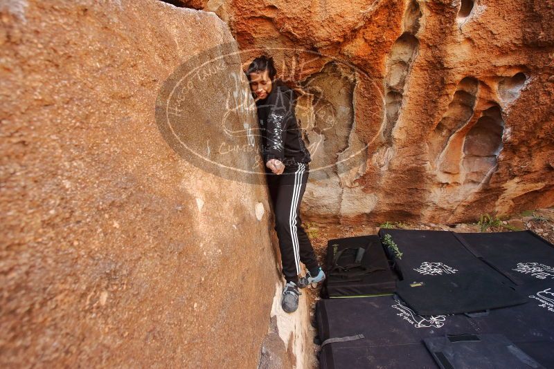 Bouldering in Hueco Tanks on 12/19/2019 with Blue Lizard Climbing and Yoga

Filename: SRM_20191219_1202320.jpg
Aperture: f/4.5
Shutter Speed: 1/200
Body: Canon EOS-1D Mark II
Lens: Canon EF 16-35mm f/2.8 L