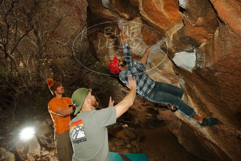 Bouldering in Hueco Tanks on 12/24/2019 with Blue Lizard Climbing and Yoga

Filename: SRM_20191224_1327080.jpg
Aperture: f/8.0
Shutter Speed: 1/250
Body: Canon EOS-1D Mark II
Lens: Canon EF 16-35mm f/2.8 L