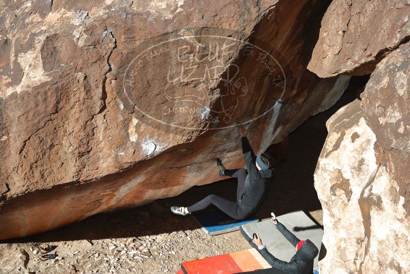 Bouldering in Hueco Tanks on 12/29/2019 with Blue Lizard Climbing and Yoga

Filename: SRM_20191229_1216590.jpg
Aperture: f/5.0
Shutter Speed: 1/250
Body: Canon EOS-1D Mark II
Lens: Canon EF 50mm f/1.8 II