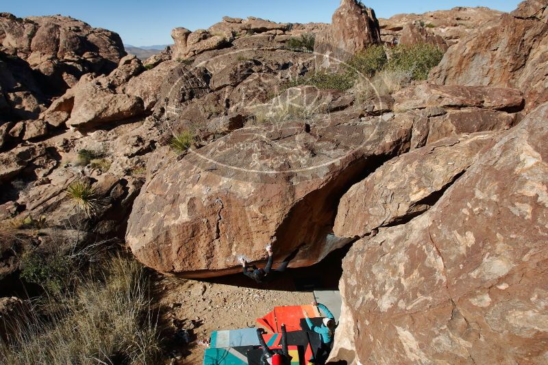 Bouldering in Hueco Tanks on 12/29/2019 with Blue Lizard Climbing and Yoga

Filename: SRM_20191229_1227500.jpg
Aperture: f/8.0
Shutter Speed: 1/250
Body: Canon EOS-1D Mark II
Lens: Canon EF 16-35mm f/2.8 L