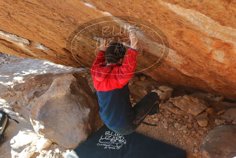 Bouldering in Hueco Tanks on 12/29/2019 with Blue Lizard Climbing and Yoga

Filename: SRM_20191229_1532550.jpg
Aperture: f/3.5
Shutter Speed: 1/400
Body: Canon EOS-1D Mark II
Lens: Canon EF 50mm f/1.8 II