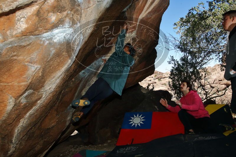 Bouldering in Hueco Tanks on 12/30/2019 with Blue Lizard Climbing and Yoga

Filename: SRM_20191230_1251590.jpg
Aperture: f/8.0
Shutter Speed: 1/250
Body: Canon EOS-1D Mark II
Lens: Canon EF 16-35mm f/2.8 L