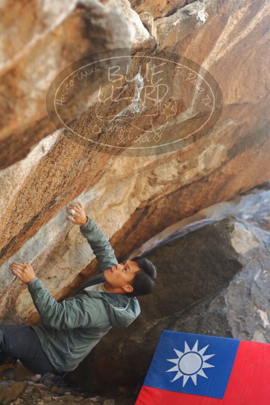 Bouldering in Hueco Tanks on 12/30/2019 with Blue Lizard Climbing and Yoga

Filename: SRM_20191230_1306150.jpg
Aperture: f/2.8
Shutter Speed: 1/250
Body: Canon EOS-1D Mark II
Lens: Canon EF 50mm f/1.8 II