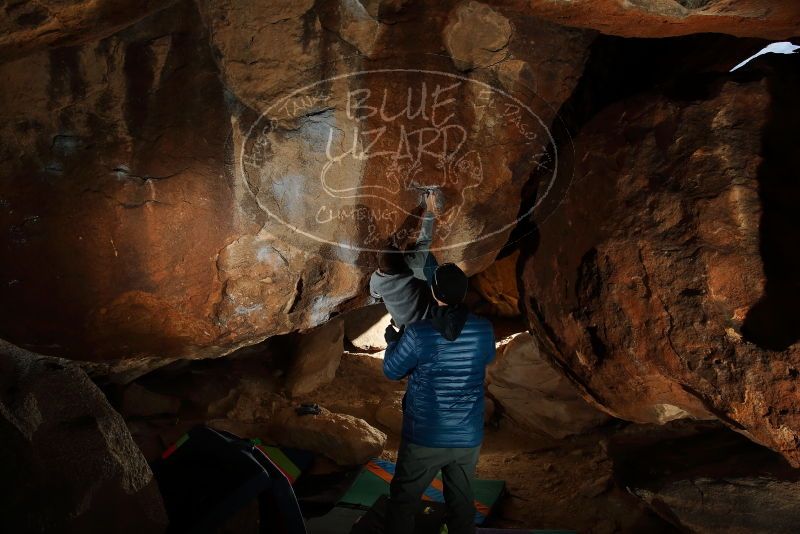 Bouldering in Hueco Tanks on 12/31/2019 with Blue Lizard Climbing and Yoga

Filename: SRM_20191231_1201590.jpg
Aperture: f/8.0
Shutter Speed: 1/250
Body: Canon EOS-1D Mark II
Lens: Canon EF 16-35mm f/2.8 L