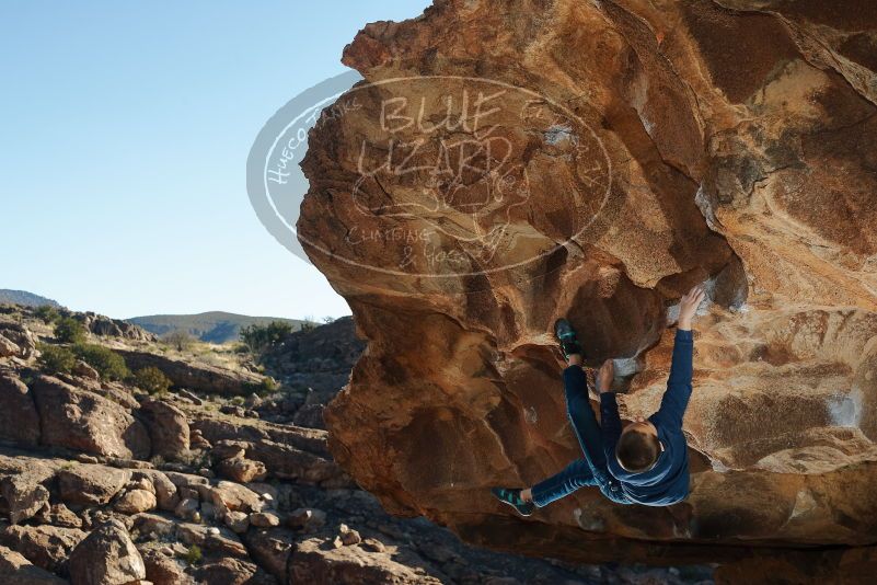 Bouldering in Hueco Tanks on 01/01/2020 with Blue Lizard Climbing and Yoga

Filename: SRM_20200101_1119270.jpg
Aperture: f/5.6
Shutter Speed: 1/250
Body: Canon EOS-1D Mark II
Lens: Canon EF 50mm f/1.8 II