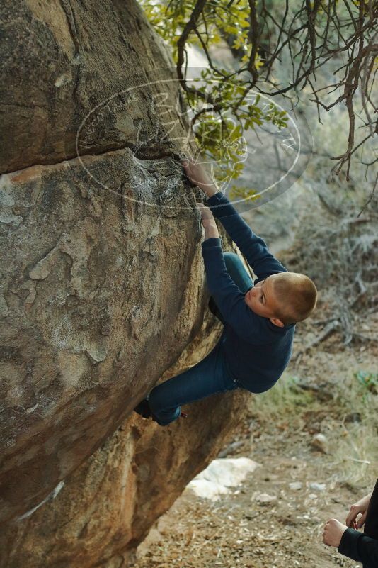 Bouldering in Hueco Tanks on 01/01/2020 with Blue Lizard Climbing and Yoga

Filename: SRM_20200101_1753080.jpg
Aperture: f/3.2
Shutter Speed: 1/200
Body: Canon EOS-1D Mark II
Lens: Canon EF 50mm f/1.8 II