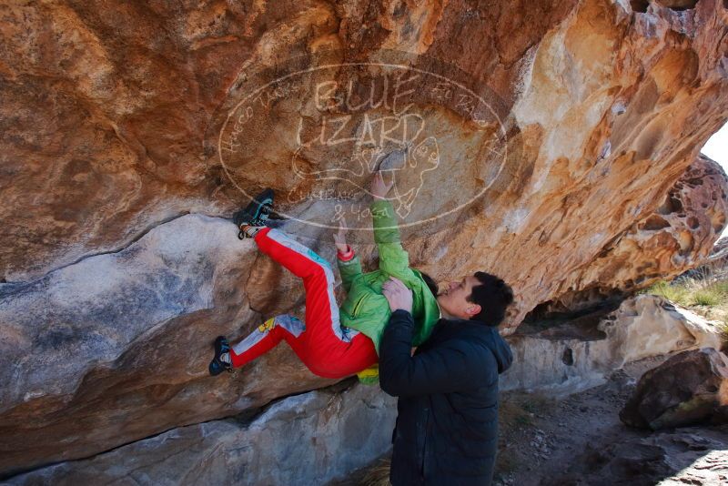 Bouldering in Hueco Tanks on 01/03/2020 with Blue Lizard Climbing and Yoga

Filename: SRM_20200103_1258550.jpg
Aperture: f/6.3
Shutter Speed: 1/320
Body: Canon EOS-1D Mark II
Lens: Canon EF 16-35mm f/2.8 L