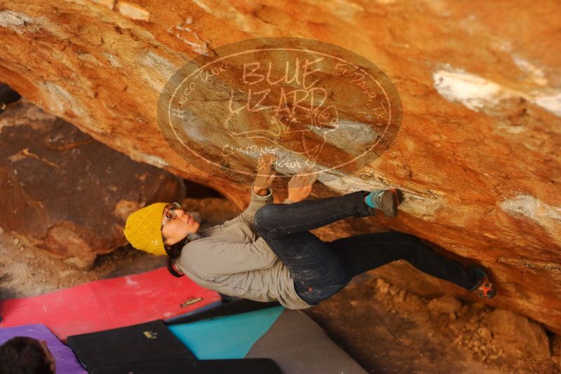 Bouldering in Hueco Tanks on 01/03/2020 with Blue Lizard Climbing and Yoga

Filename: SRM_20200103_1610280.jpg
Aperture: f/2.8
Shutter Speed: 1/250
Body: Canon EOS-1D Mark II
Lens: Canon EF 50mm f/1.8 II