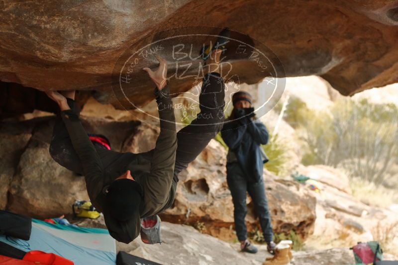 Bouldering in Hueco Tanks on 01/02/2020 with Blue Lizard Climbing and Yoga

Filename: SRM_20200102_1136270.jpg
Aperture: f/3.2
Shutter Speed: 1/250
Body: Canon EOS-1D Mark II
Lens: Canon EF 50mm f/1.8 II