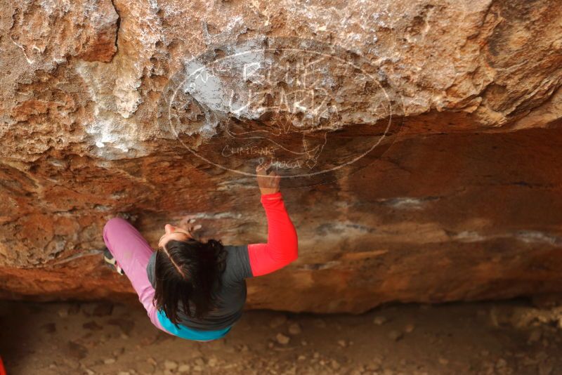 Bouldering in Hueco Tanks on 01/02/2020 with Blue Lizard Climbing and Yoga

Filename: SRM_20200102_1633280.jpg
Aperture: f/2.8
Shutter Speed: 1/250
Body: Canon EOS-1D Mark II
Lens: Canon EF 50mm f/1.8 II