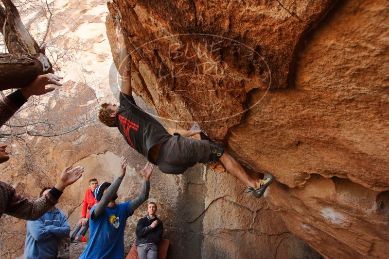 Bouldering in Hueco Tanks on 01/04/2020 with Blue Lizard Climbing and Yoga

Filename: SRM_20200104_1312491.jpg
Aperture: f/6.3
Shutter Speed: 1/200
Body: Canon EOS-1D Mark II
Lens: Canon EF 16-35mm f/2.8 L