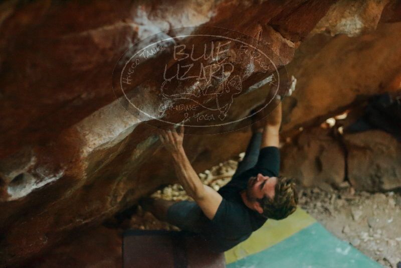 Bouldering in Hueco Tanks on 01/04/2020 with Blue Lizard Climbing and Yoga

Filename: SRM_20200104_1726560.jpg
Aperture: f/2.5
Shutter Speed: 1/200
Body: Canon EOS-1D Mark II
Lens: Canon EF 50mm f/1.8 II