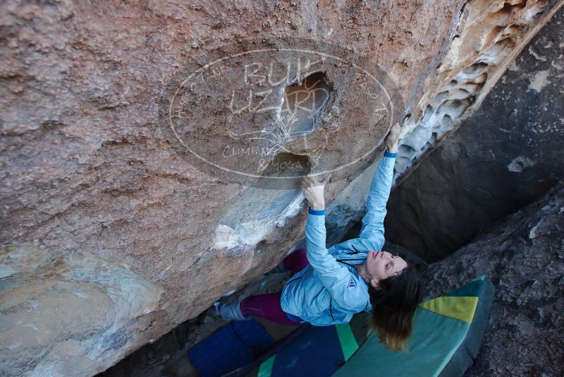 Bouldering in Hueco Tanks on 01/08/2020 with Blue Lizard Climbing and Yoga

Filename: SRM_20200108_1051020.jpg
Aperture: f/5.0
Shutter Speed: 1/250
Body: Canon EOS-1D Mark II
Lens: Canon EF 16-35mm f/2.8 L