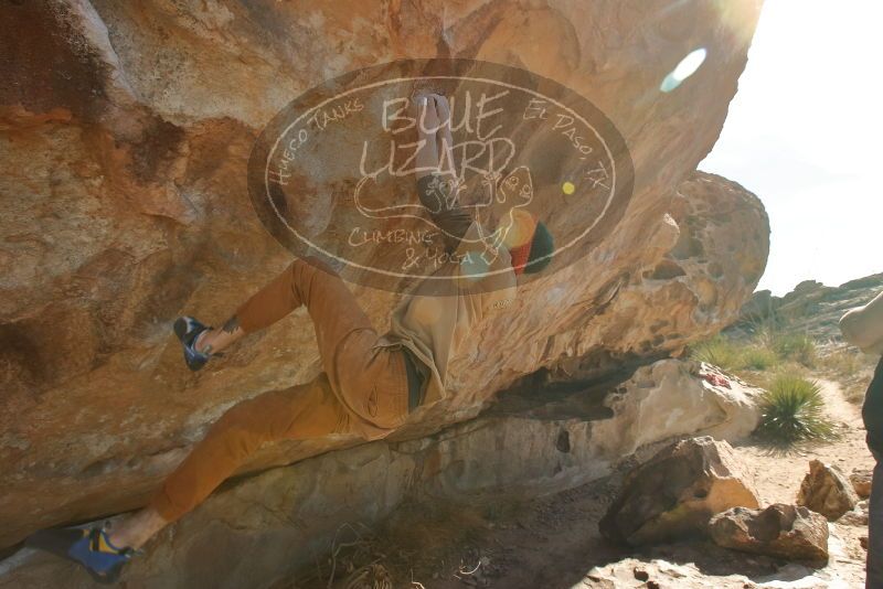 Bouldering in Hueco Tanks on 01/08/2020 with Blue Lizard Climbing and Yoga

Filename: SRM_20200108_1337120.jpg
Aperture: f/8.0
Shutter Speed: 1/500
Body: Canon EOS-1D Mark II
Lens: Canon EF 16-35mm f/2.8 L