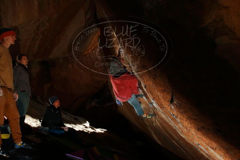 Bouldering in Hueco Tanks on 01/08/2020 with Blue Lizard Climbing and Yoga

Filename: SRM_20200108_1540390.jpg
Aperture: f/5.6
Shutter Speed: 1/250
Body: Canon EOS-1D Mark II
Lens: Canon EF 16-35mm f/2.8 L