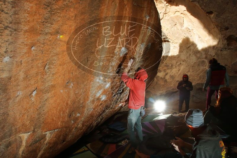 Bouldering in Hueco Tanks on 01/08/2020 with Blue Lizard Climbing and Yoga

Filename: SRM_20200108_1559370.jpg
Aperture: f/5.6
Shutter Speed: 1/250
Body: Canon EOS-1D Mark II
Lens: Canon EF 16-35mm f/2.8 L