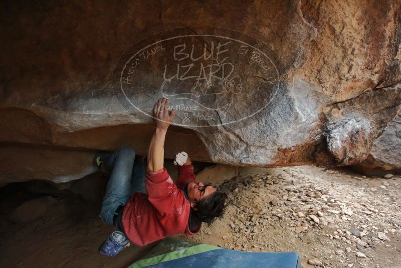 Bouldering in Hueco Tanks on 01/08/2020 with Blue Lizard Climbing and Yoga

Filename: SRM_20200108_1726490.jpg
Aperture: f/3.2
Shutter Speed: 1/200
Body: Canon EOS-1D Mark II
Lens: Canon EF 16-35mm f/2.8 L