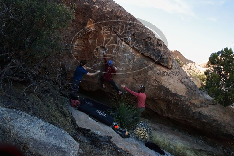 Bouldering in Hueco Tanks on 01/12/2020 with Blue Lizard Climbing and Yoga

Filename: SRM_20200112_1623190.jpg
Aperture: f/8.0
Shutter Speed: 1/250
Body: Canon EOS-1D Mark II
Lens: Canon EF 16-35mm f/2.8 L