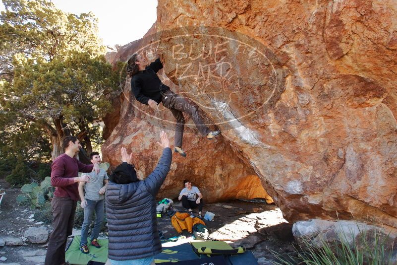 Bouldering in Hueco Tanks on 01/18/2020 with Blue Lizard Climbing and Yoga

Filename: SRM_20200118_1141400.jpg
Aperture: f/5.0
Shutter Speed: 1/250
Body: Canon EOS-1D Mark II
Lens: Canon EF 16-35mm f/2.8 L